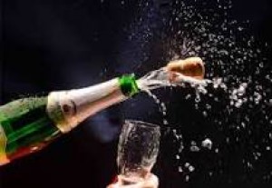 Champagne : après une année record en 2022, les ventes reculent de 8% en 2023