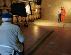 Yann Arthus-Bertrand met en lumière l'humain des vins de Bordeaux